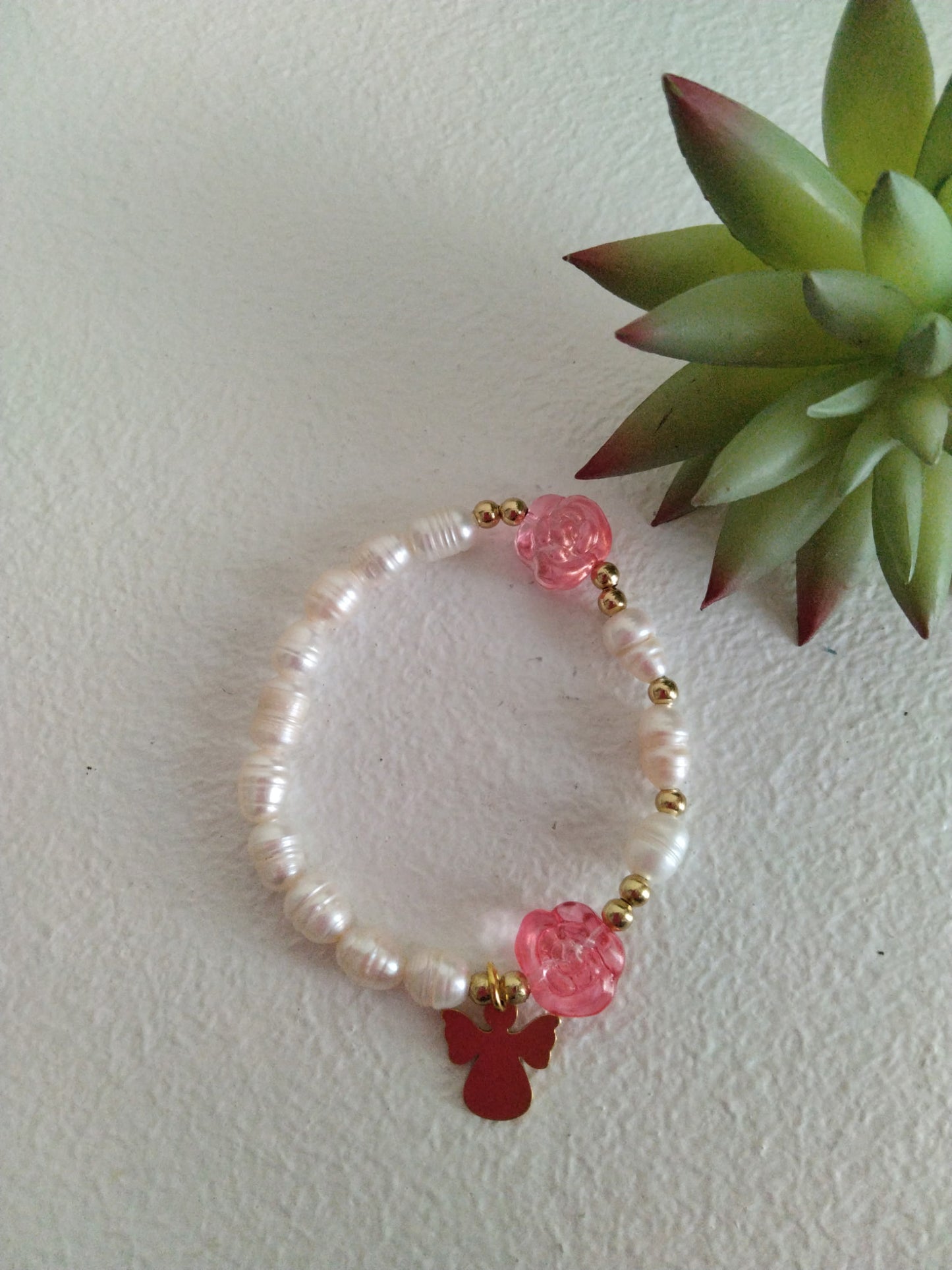 Elastic Decenary Bracelet with Natural Pearls and Angel Charm